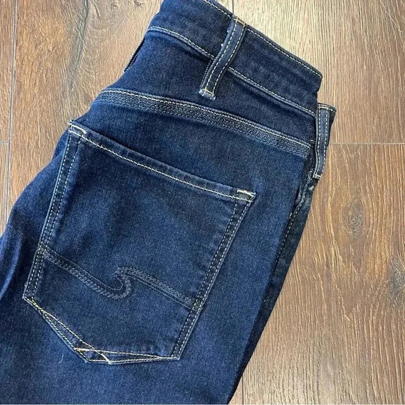 Silver Jeans Robson Jegging Dark Wash jean SZ 30/10 - Picture 3 of 8